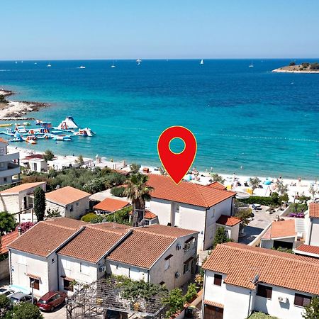 Family Friendly Apartments With A Swimming Pool Rogoznica - 7557 Dış mekan fotoğraf