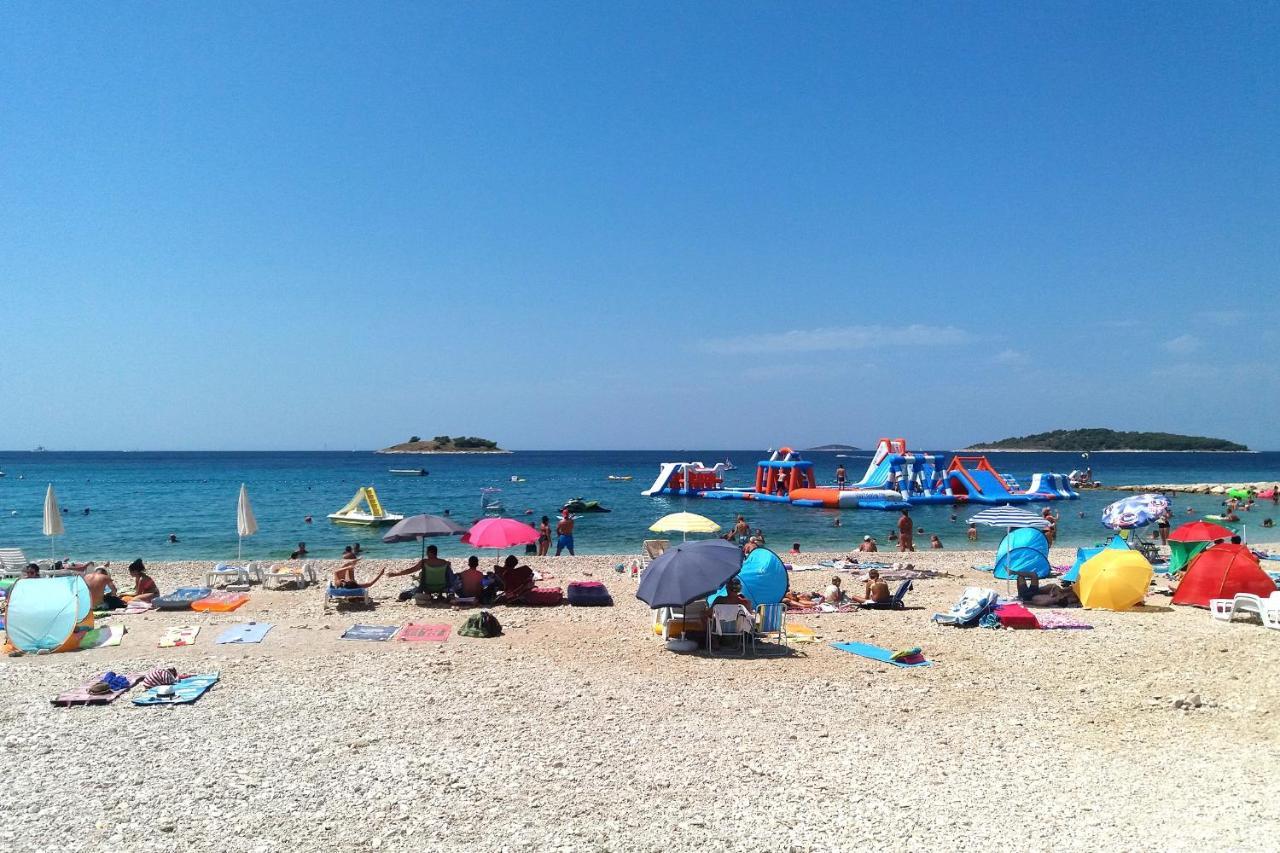 Family Friendly Apartments With A Swimming Pool Rogoznica - 7557 Dış mekan fotoğraf