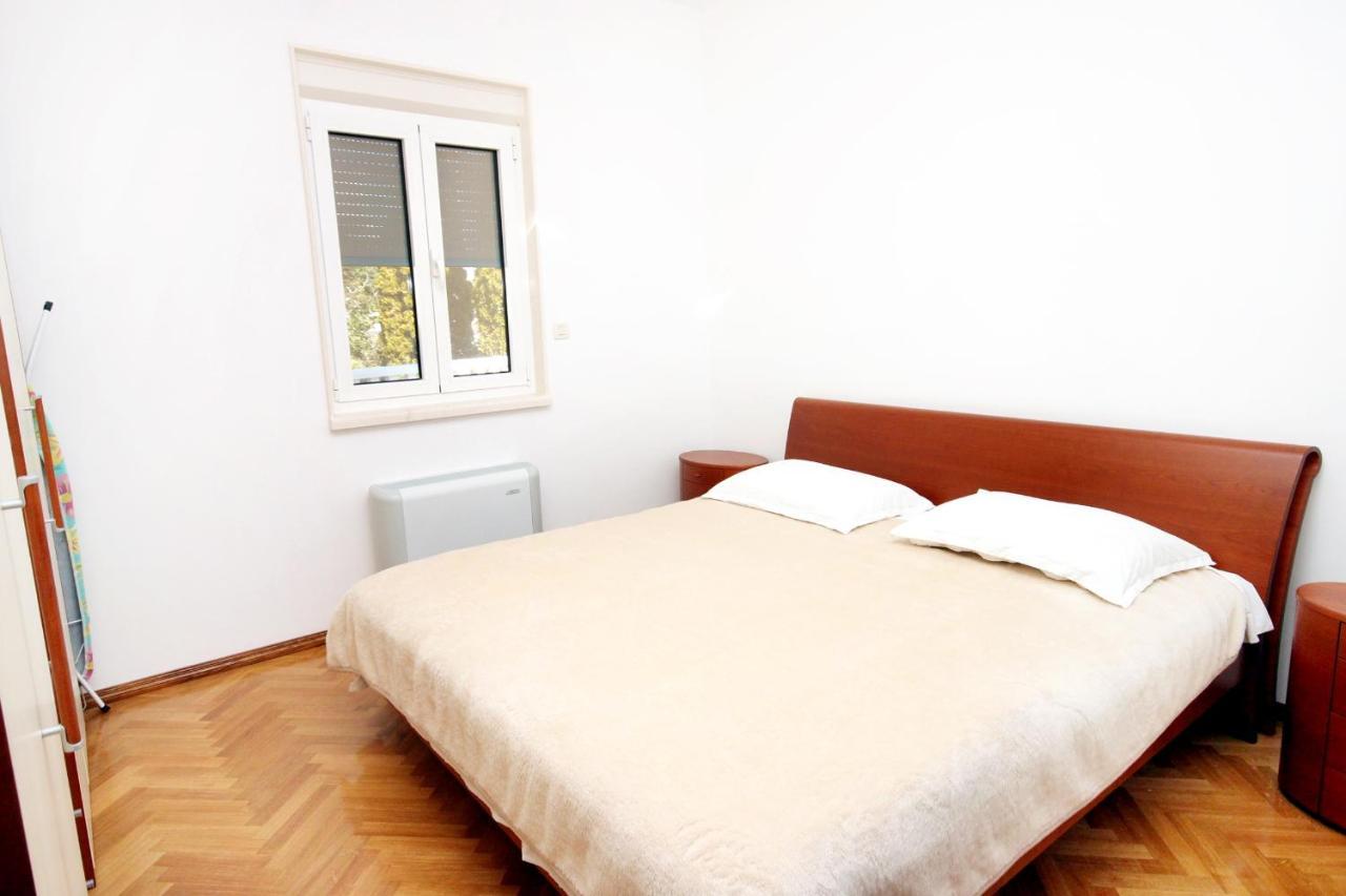 Family Friendly Apartments With A Swimming Pool Rogoznica - 7557 Dış mekan fotoğraf