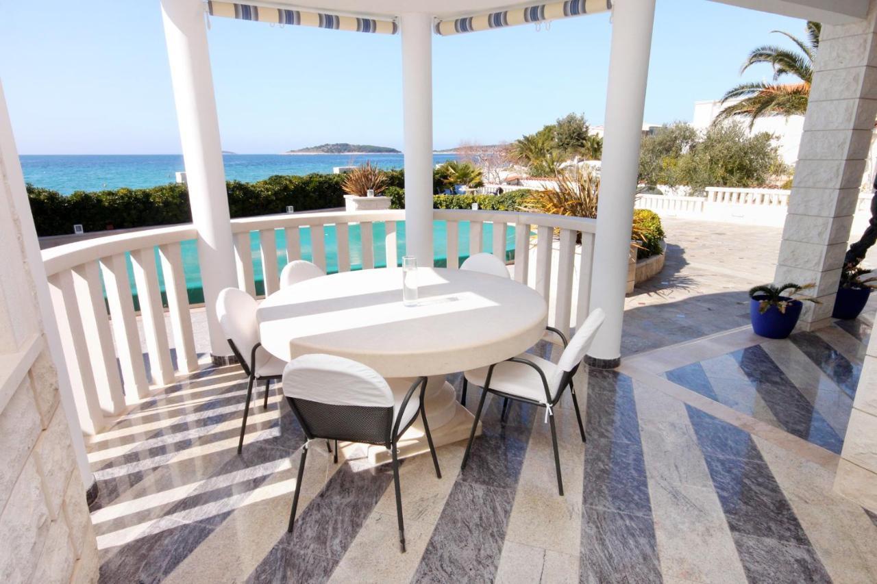 Family Friendly Apartments With A Swimming Pool Rogoznica - 7557 Dış mekan fotoğraf