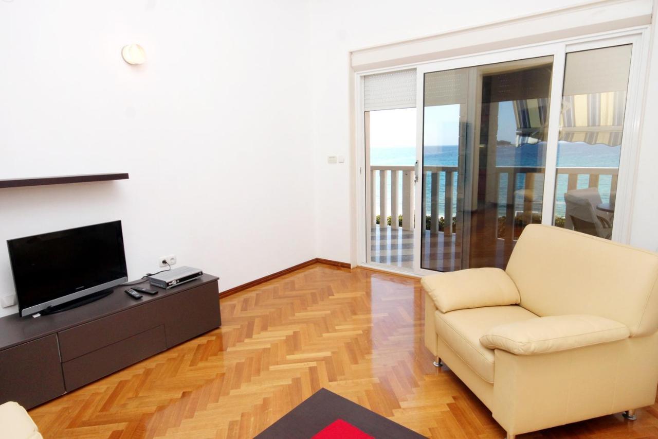 Family Friendly Apartments With A Swimming Pool Rogoznica - 7557 Dış mekan fotoğraf
